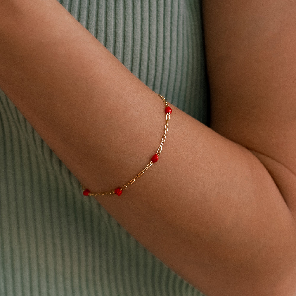 https://www.dropbox.com/scl/fi/3i7ei6s4bx60lt9461lt8/Mon-Amour-Heart-Bracelet_6.jpg?rlkey=y5gzrhnebpig2zlqjyftw8u8k&st=mwybmzc5&dl=0