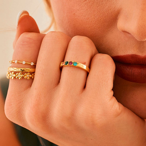 The Art of Stacking Rings: How to Elevate Your Everyday Look