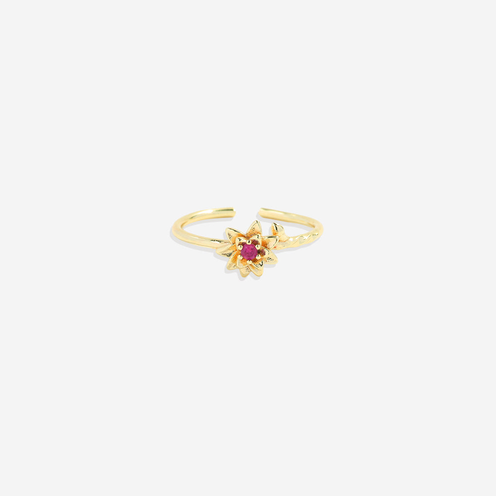 Dainty Gold Birth Flower Ring - July Water Lily
