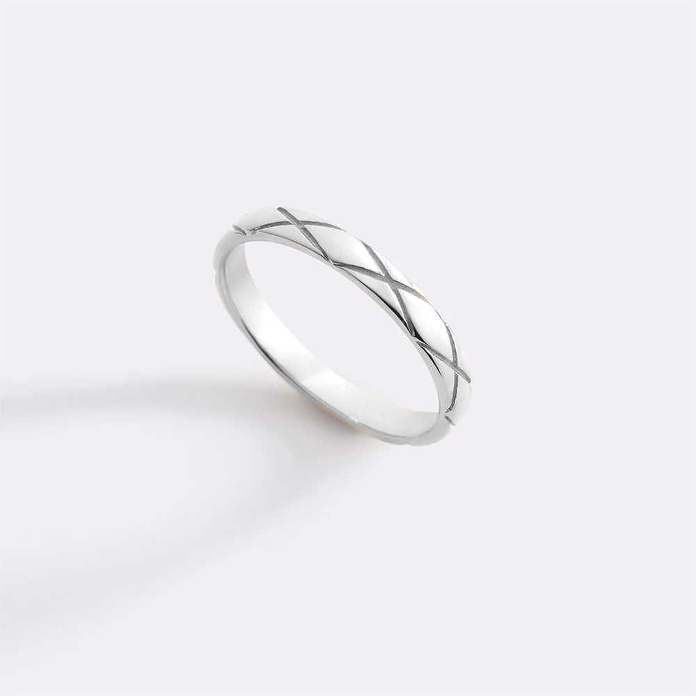 Classic Hatch Ring - 925 Sterling Silver / 7