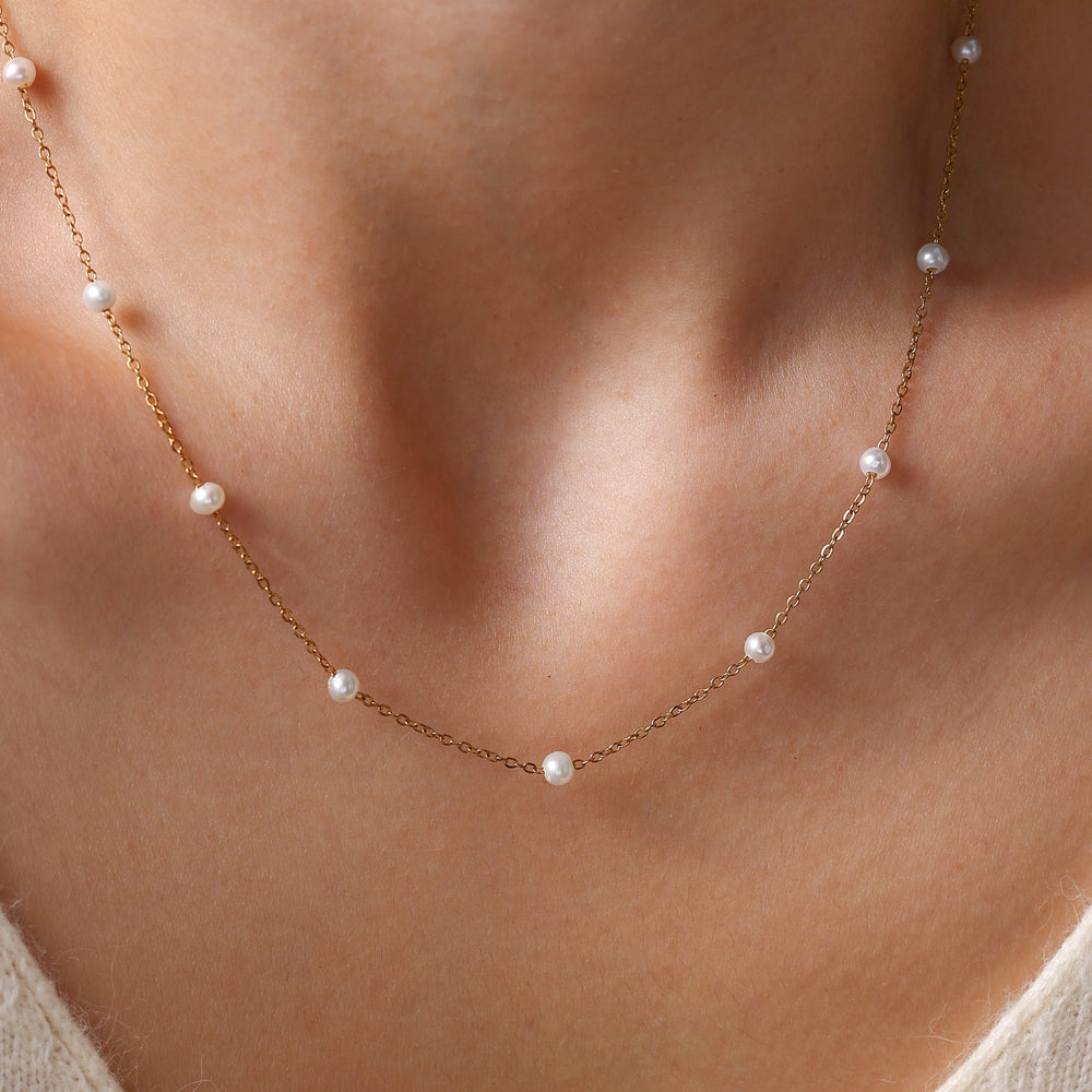Pearl Station Necklace - Gold / 16" + 2"