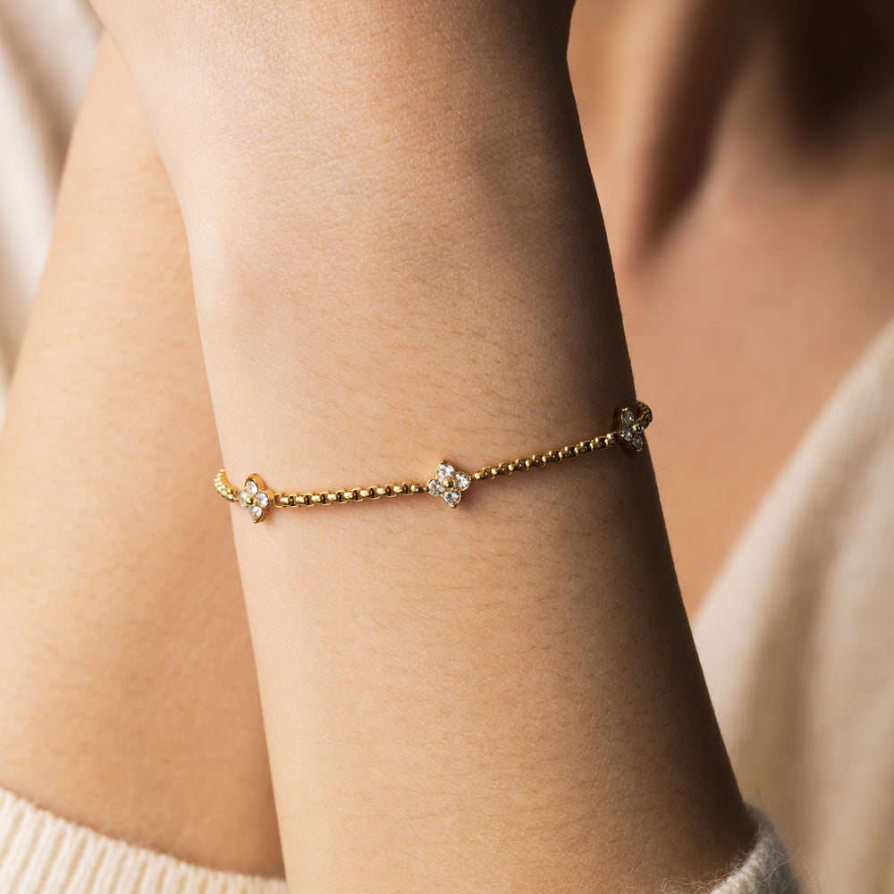 Radiant Clover Bracelet - Gold / 6.5" + 1"