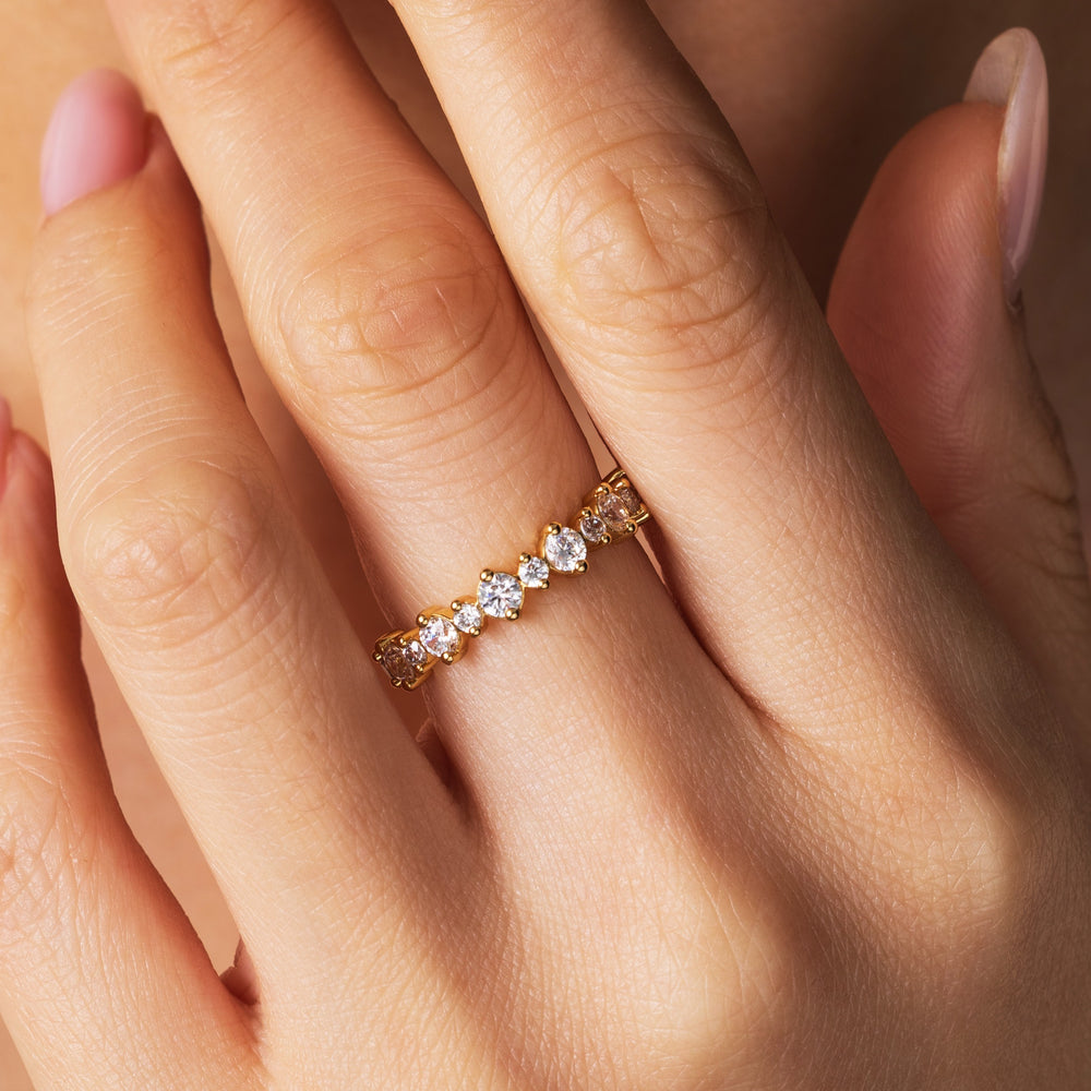 Scattered Sparkle Ring - Gold / 7