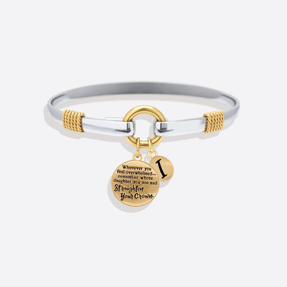 Enderezar su corona - pulsera de dijes de dos tonos - Oro / yo