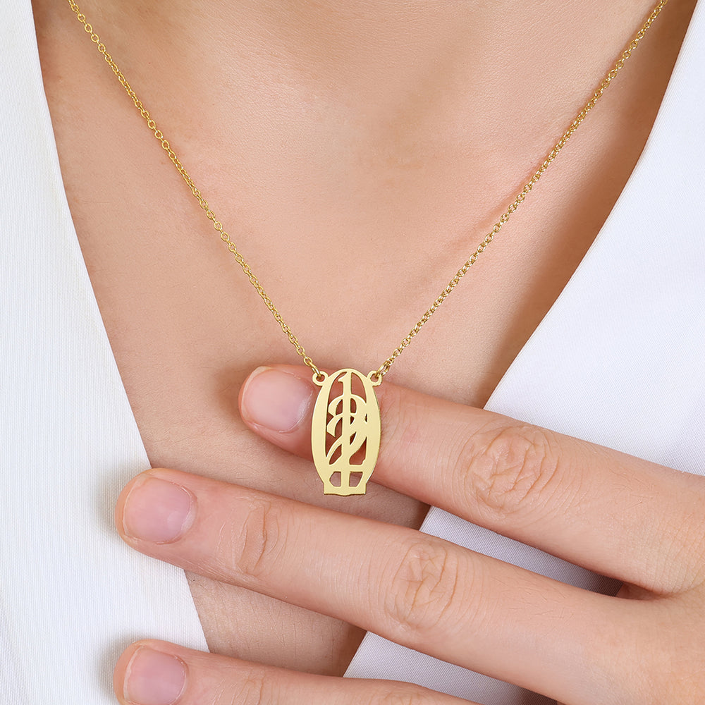 https://www.dropbox.com/scl/fi/e34zpkgdzhf5tw5p8rruu/Date-Name-Necklace-similar-to-Monogram-_7.jpg?rlkey=hbx3ov1f9csvtjpi5j25wtm38&st=6v41gx3l&dl=0