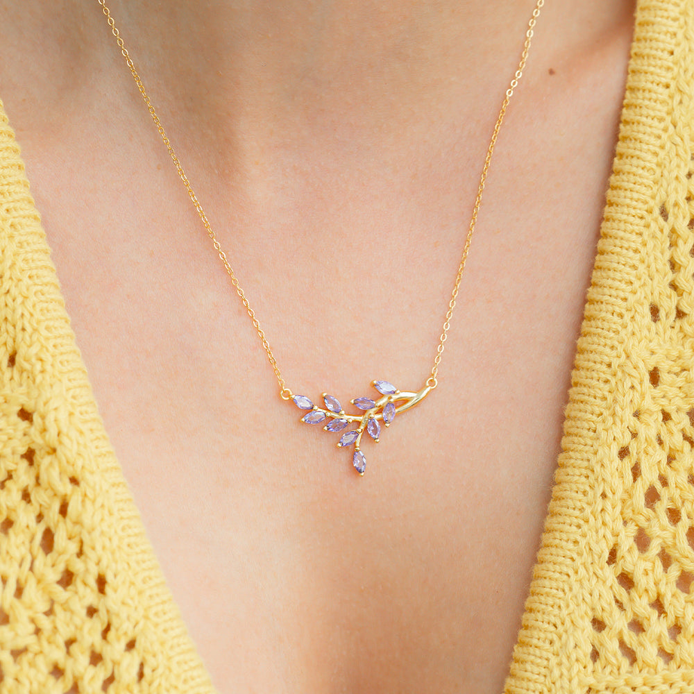https://www.dropbox.com/scl/fi/yy38mygedc6o6xdn66ll5/Birthstone-Leaf-Pendant-Necklace_6.jpg?rlkey=z7iiati4u1mfglpgemprzrnay&st=l5jyk5s7&dl=0