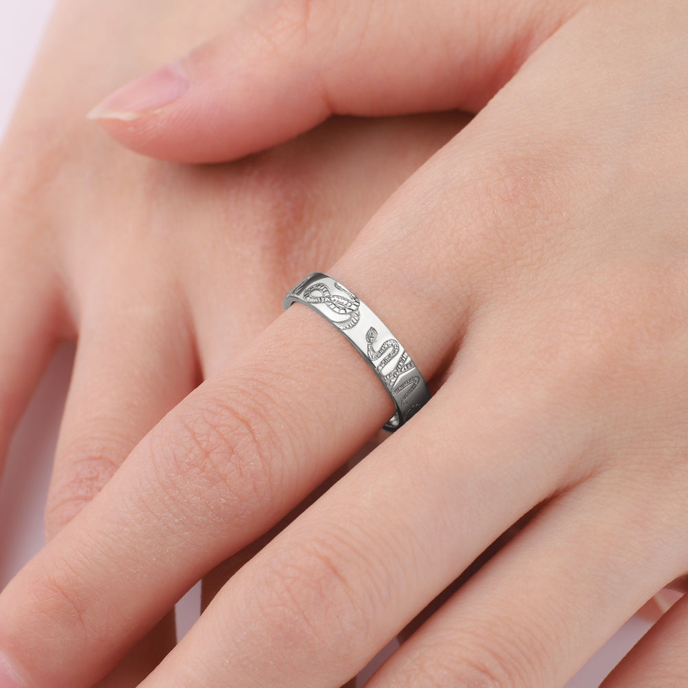 Stamped Snake Band - 925 Sterling Silver / 8