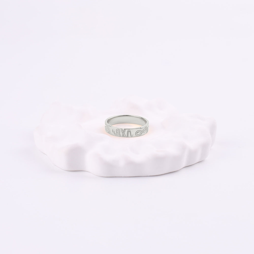 Stamped Snake Band - 925 Sterling Silver / 8