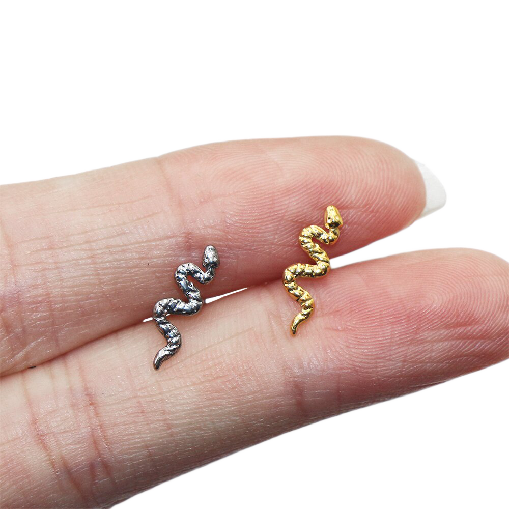 Cute Labret Studs | 16g - Silver / Snake / 8mm